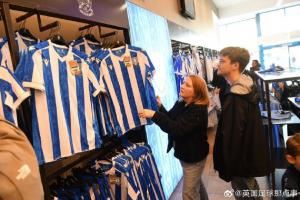 【拯救俱乐部】谢周三进入托管程序以来,球迷们已经花费超50万镑 【拯救俱乐部】谢周三进入托管程序以来,球迷们已经花费超50万镑
