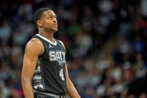 拿谁换啊?杜林:福克斯适合火箭 反正马刺也要为哈珀腾空间 拿谁换啊?杜林:福克斯适合火箭 反正马刺也要为哈珀腾空间