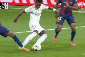 媒体号:国家德比中,当值裁判组对维尼修斯点球取消存在不同意见 媒体号:国家德比中,当值裁判组对维尼修斯点球取消存在不同意见