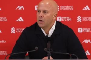 斯洛特:轮换没问题!一线队仅15人可用,全主力对水晶宫也没胜算 斯洛特:轮换没问题!一线队仅15人可用,全主力对水晶宫也没胜算