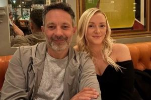 弟媳门已过14年!太阳报:吉格斯弟弟罗德里-吉格斯本月求婚成功 弟媳门已过14年!太阳报:吉格斯弟弟罗德里-吉格斯本月求婚成功