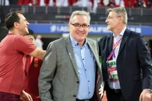 伊万:当中国队以优异表现让中国球迷开心时,我也感到无比快乐 伊万:当中国队以优异表现让中国球迷开心时,我也感到无比快乐