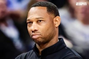 爆料界的预制菜？Shams晒图威利·格林在鹈鹕0-6后被炒 随后删推